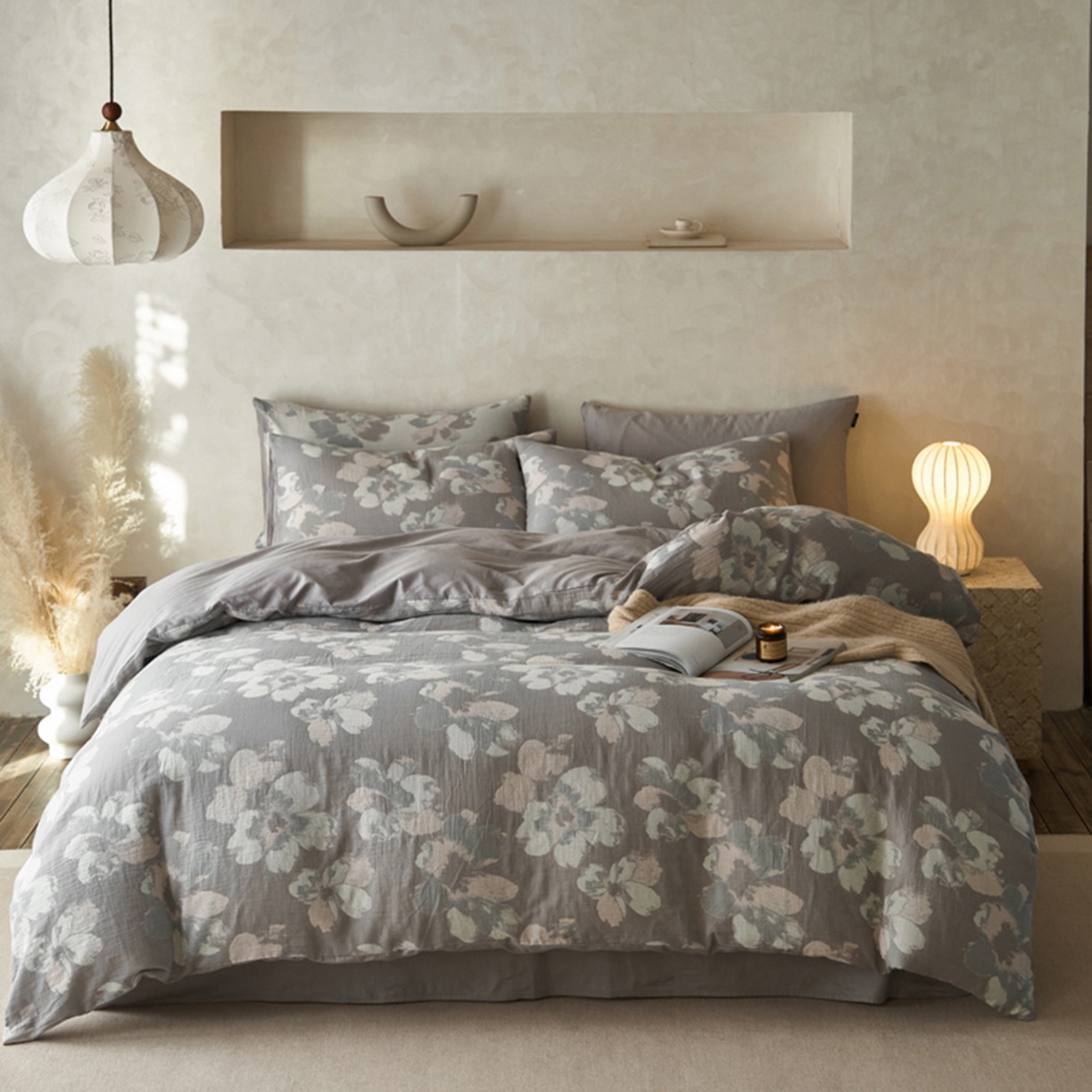 91家纺网 家纺一手货源 找家纺 宜代光年 2025新款彩色色织大提花纱布四件套 南湘-灰