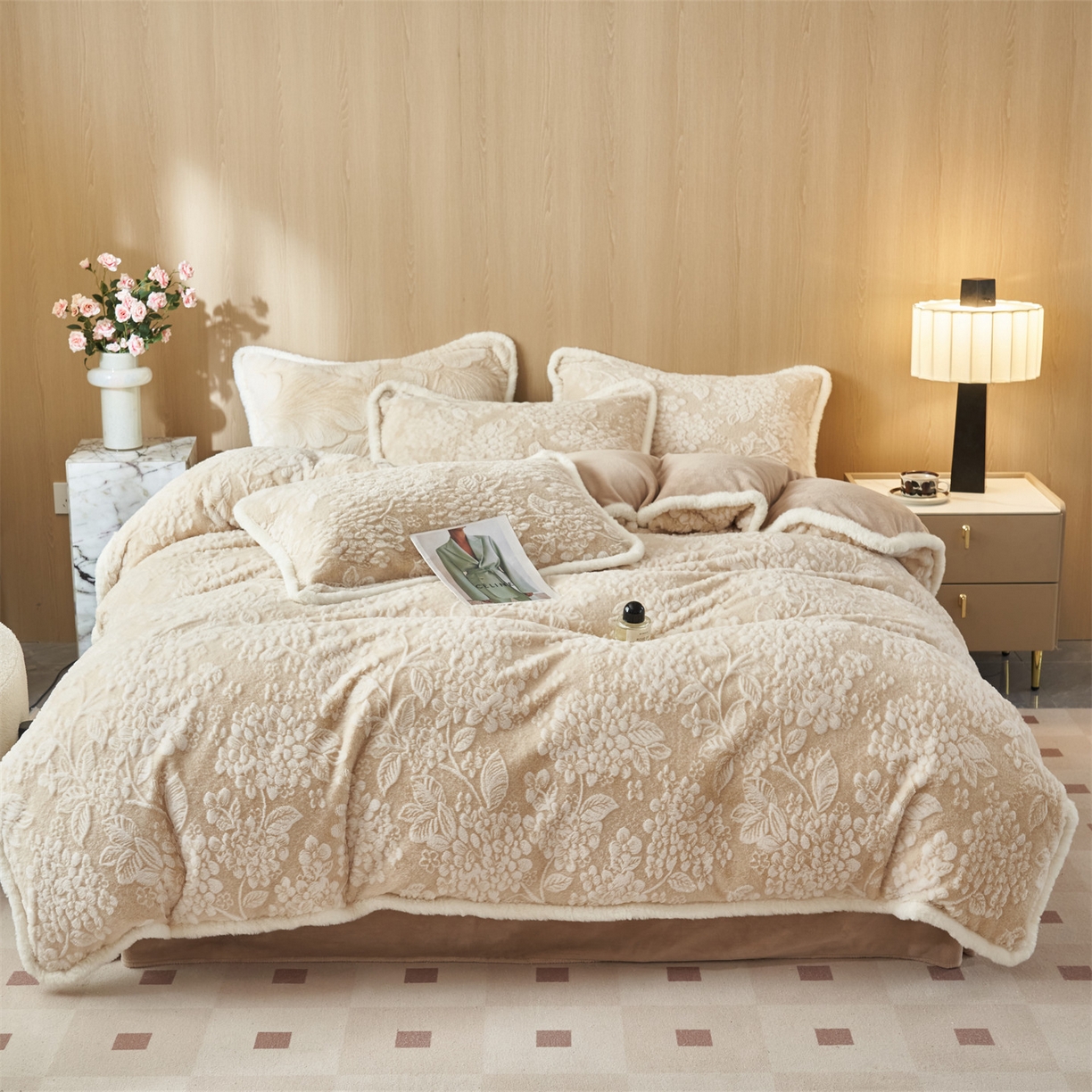 91家纺网 家纺一手货源 找家纺 金鹰 2025新款A类兔毛绒烂花四件套牛奶绒四件套加厚保暖绒套件 花开富贵