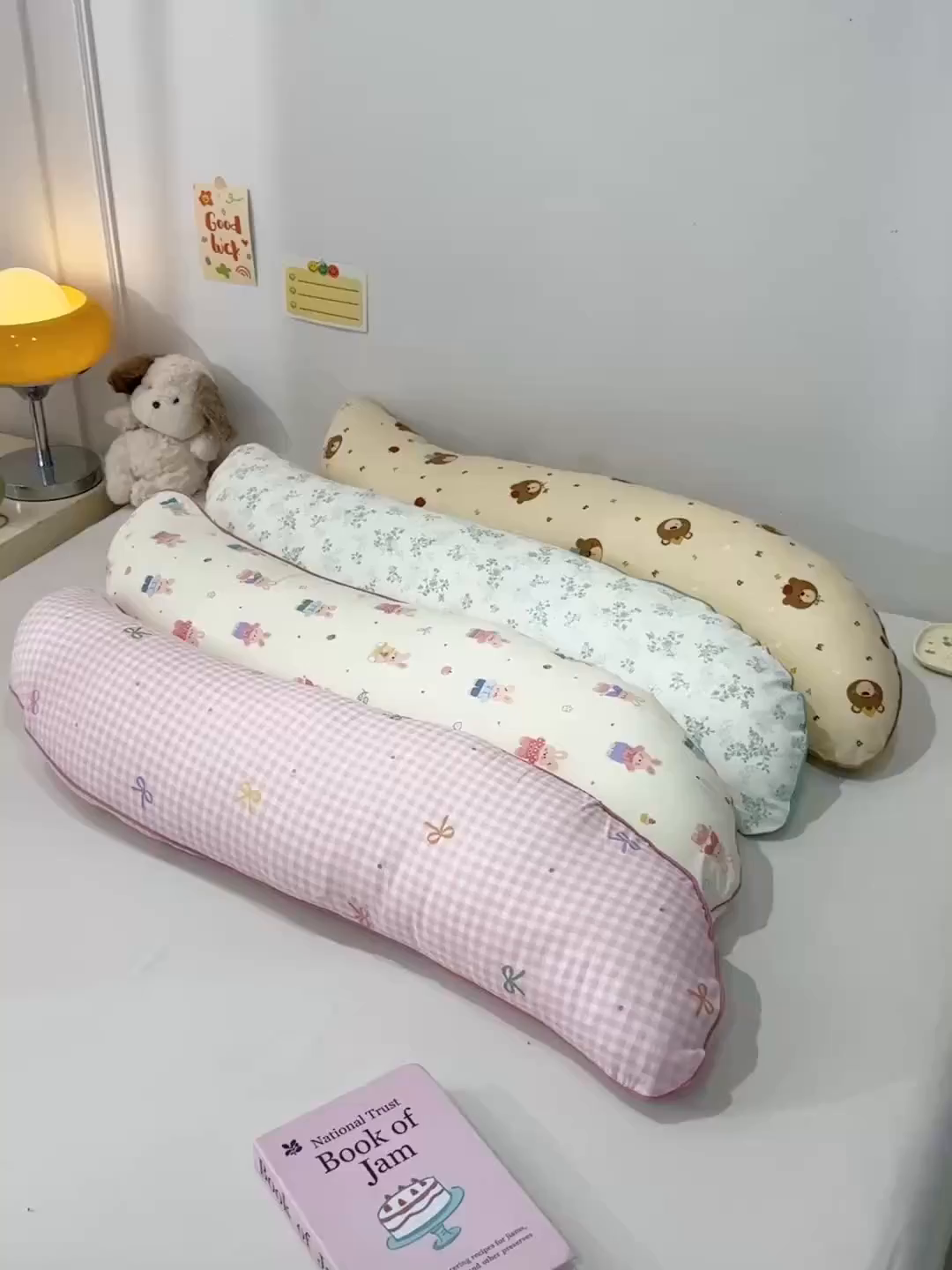 91家纺网 家纺一手货源 找家纺 芯奇想 2025新款伴睡枕小朋友分房推荐全棉豌豆荚长抱枕双人长枕 小兔