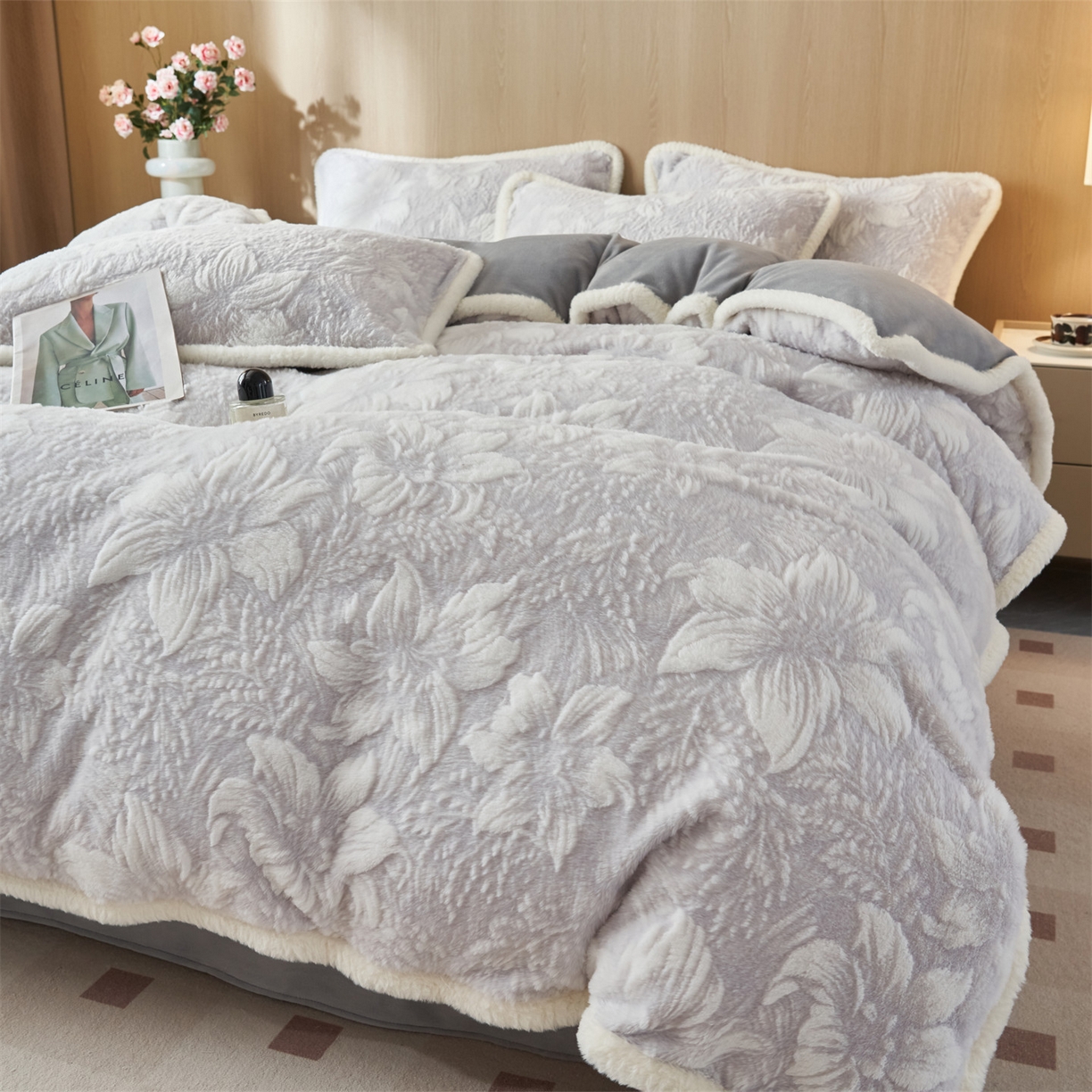 91家纺网 家纺一手货源 找家纺 金鹰 2025新款A类兔毛绒烂花四件套牛奶绒四件套加厚保暖绒套件 蔓生