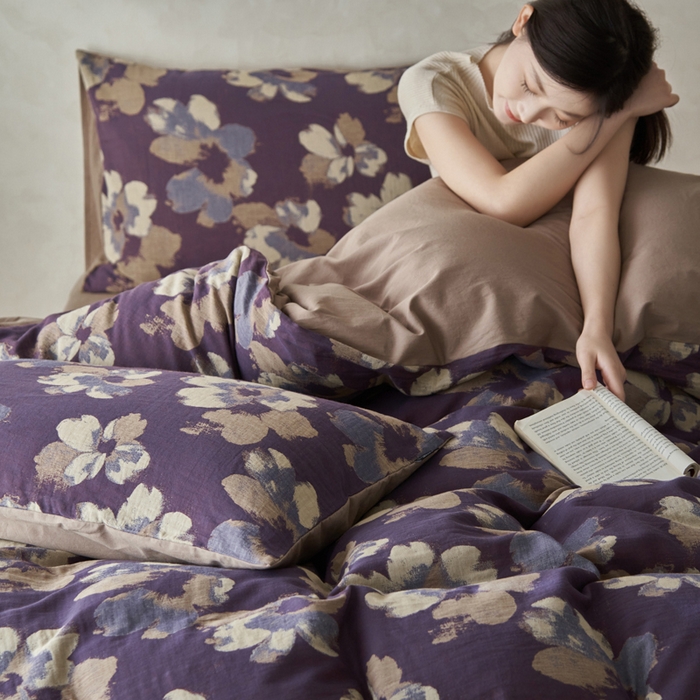 91家纺网 家纺一手货源 找家纺 宜代光年 2025新款彩色色织大提花纱布四件套 南湘-咖