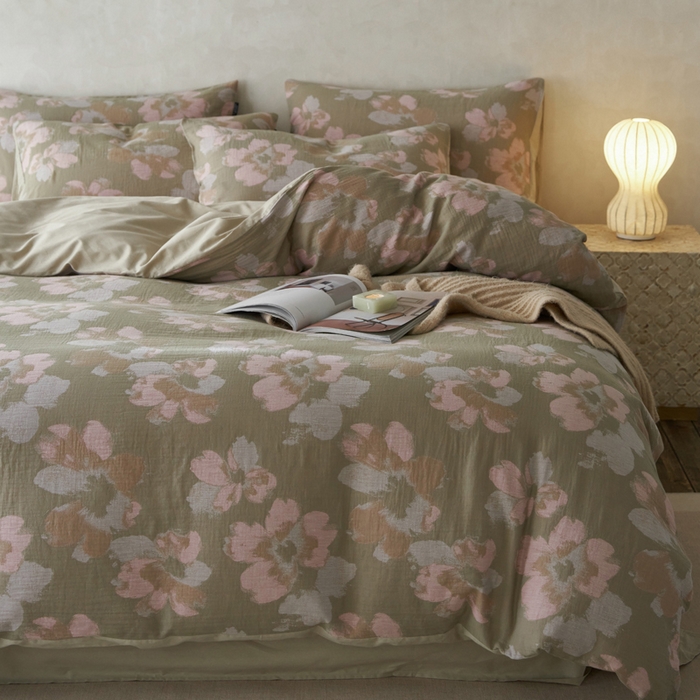 91家纺网 家纺一手货源 找家纺 宜代光年 2025新款彩色色织大提花纱布四件套 南湘-绿