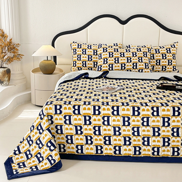 91家纺网 家纺一手货源 找家纺 大渔生活 2025新款高克重牛奶绒夹棉床盖单床盖床盖单件 剑桥