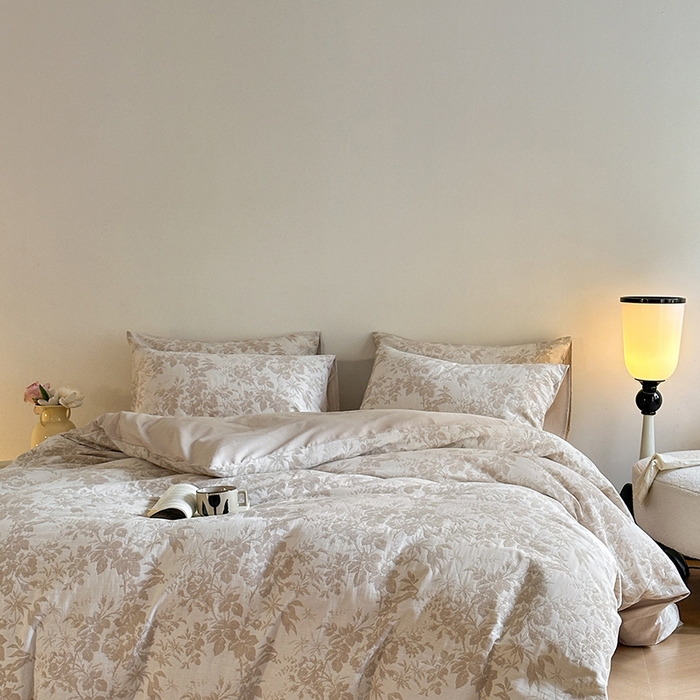 91家纺网 家纺一手货源 找家纺 宜代光年 2025新款60S水洗棉单被套 繁花-咖