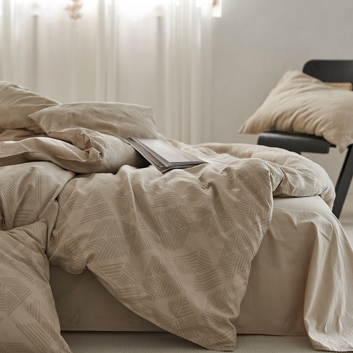 91家纺网 家纺一手货源 找家纺 宜代光年 2025新款60S水洗棉单被套 卡曼