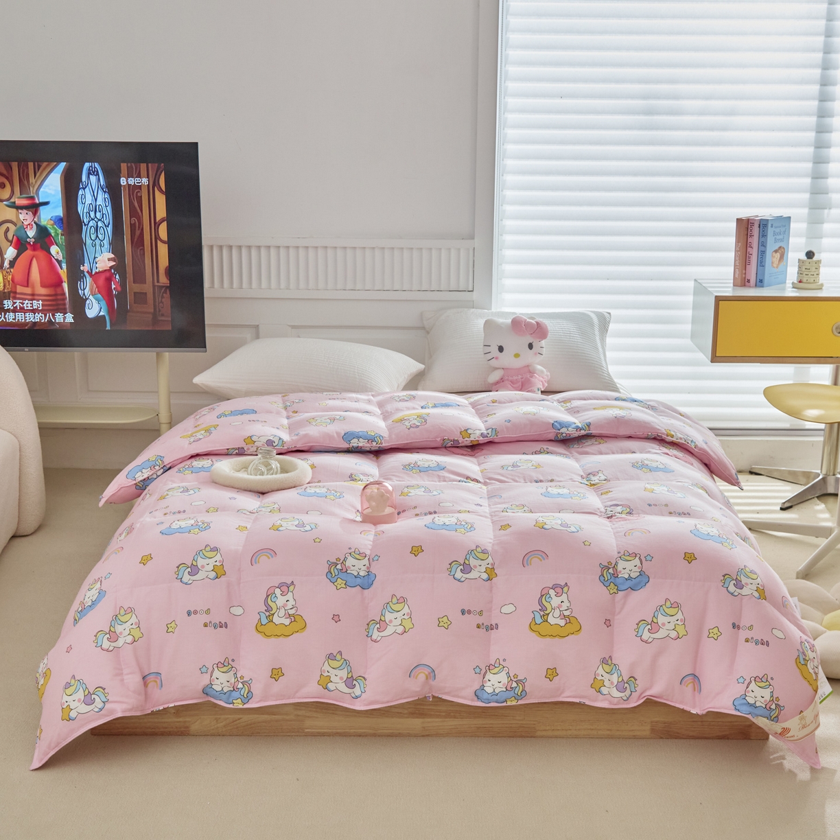 91家纺网 家纺一手货源 找家纺 暖羽屋羽绒馆 2025新款95白鸭绒被芯A类被子儿童羽绒被学生婴幼儿园小被芯 星空独角兽