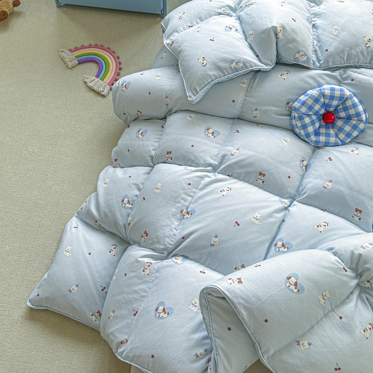 91家纺网 家纺一手货源 找家纺 暖羽屋羽绒馆 2025新款95白鸭绒被芯A类被子儿童羽绒被学生婴幼儿园小被芯 冬季伙伴