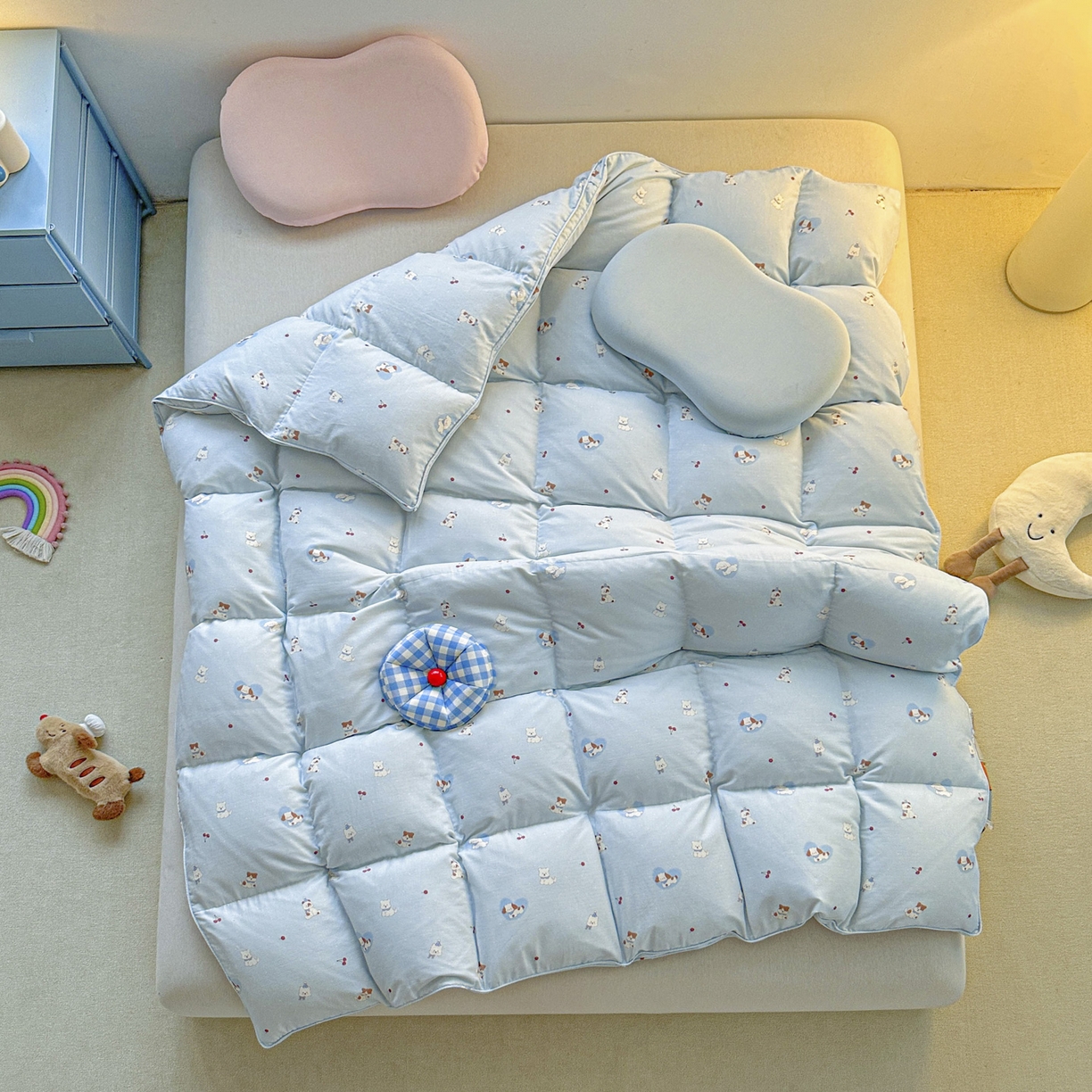 91家纺网 家纺一手货源 找家纺 暖羽屋羽绒馆 2025新款95白鸭绒被芯A类被子儿童羽绒被学生婴幼儿园小被芯 冬季伙伴