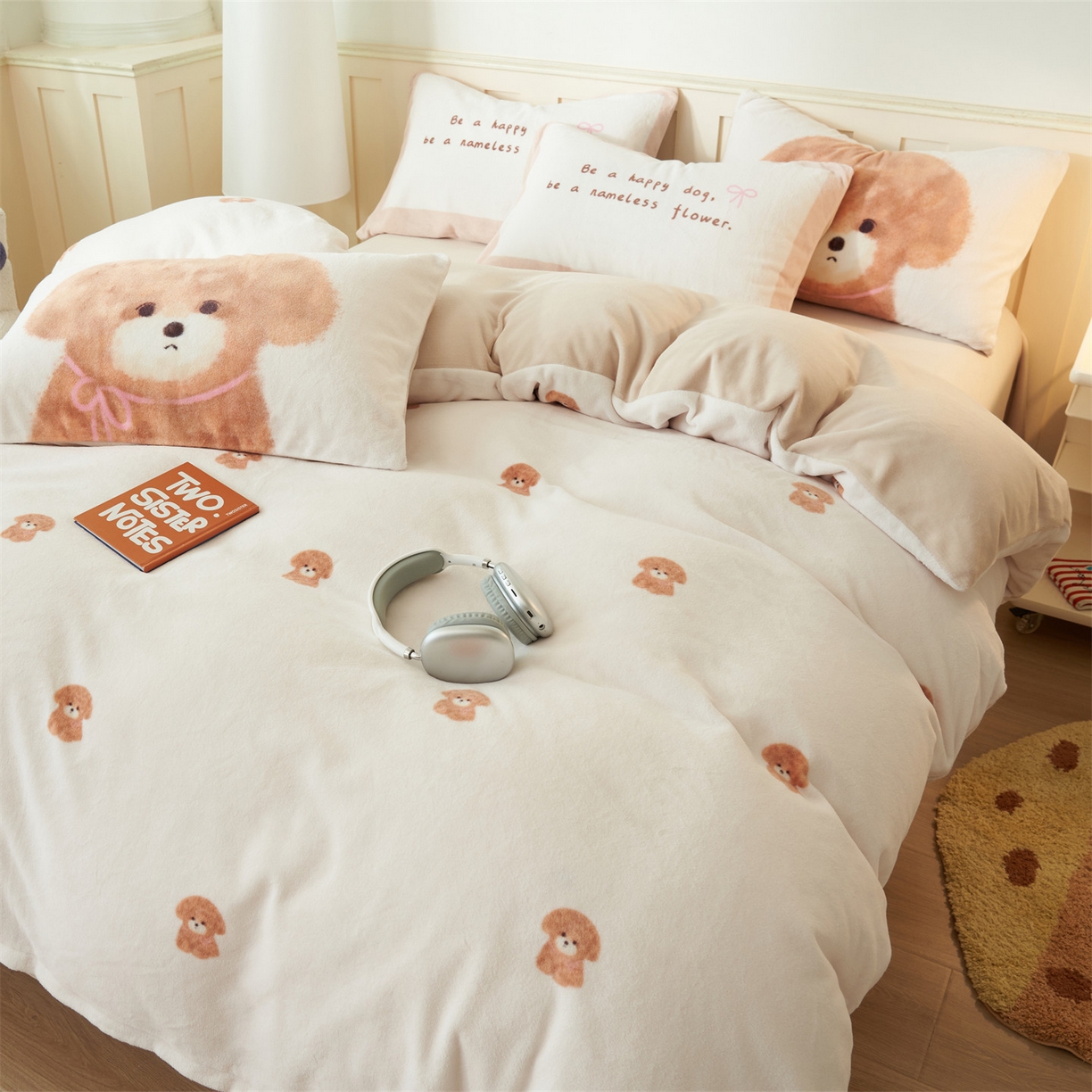 91家纺网 家纺一手货源 找家纺 金鹰 202新款A类数码印花卡通牛奶绒四件套 汪星人