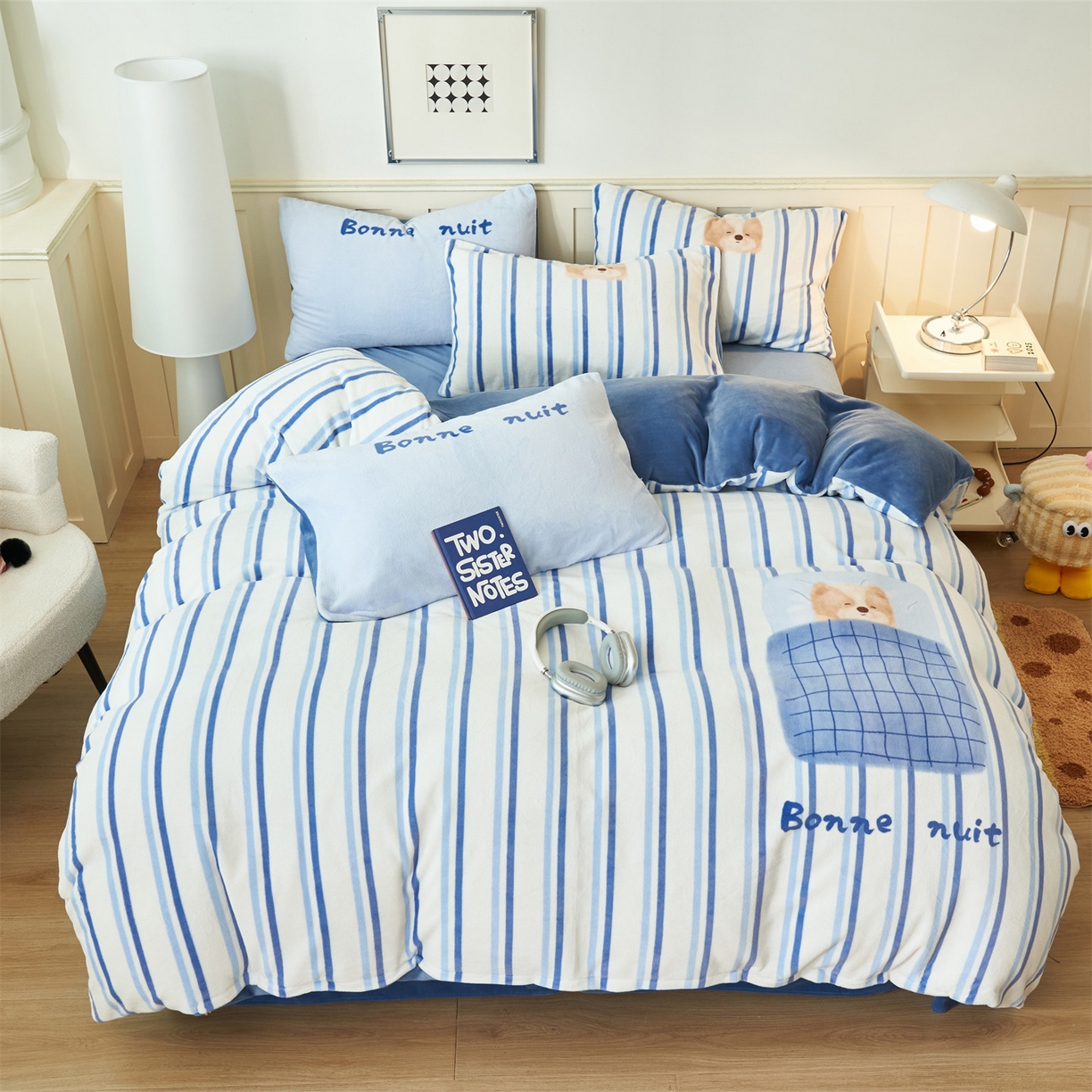 91家纺网 家纺一手货源 找家纺 金鹰 202新款A类数码印花卡通牛奶绒四件套 晚安