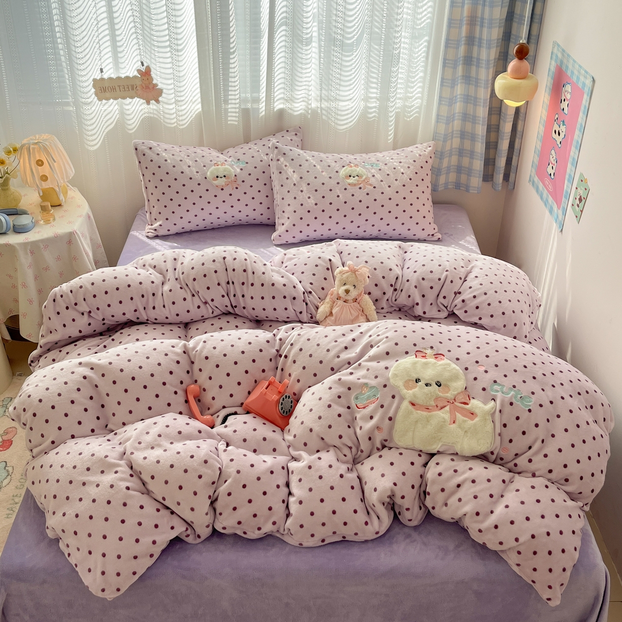 红嘴企鹅 2025新款精致贴布绣牛奶绒四件套 Cute狗-紫