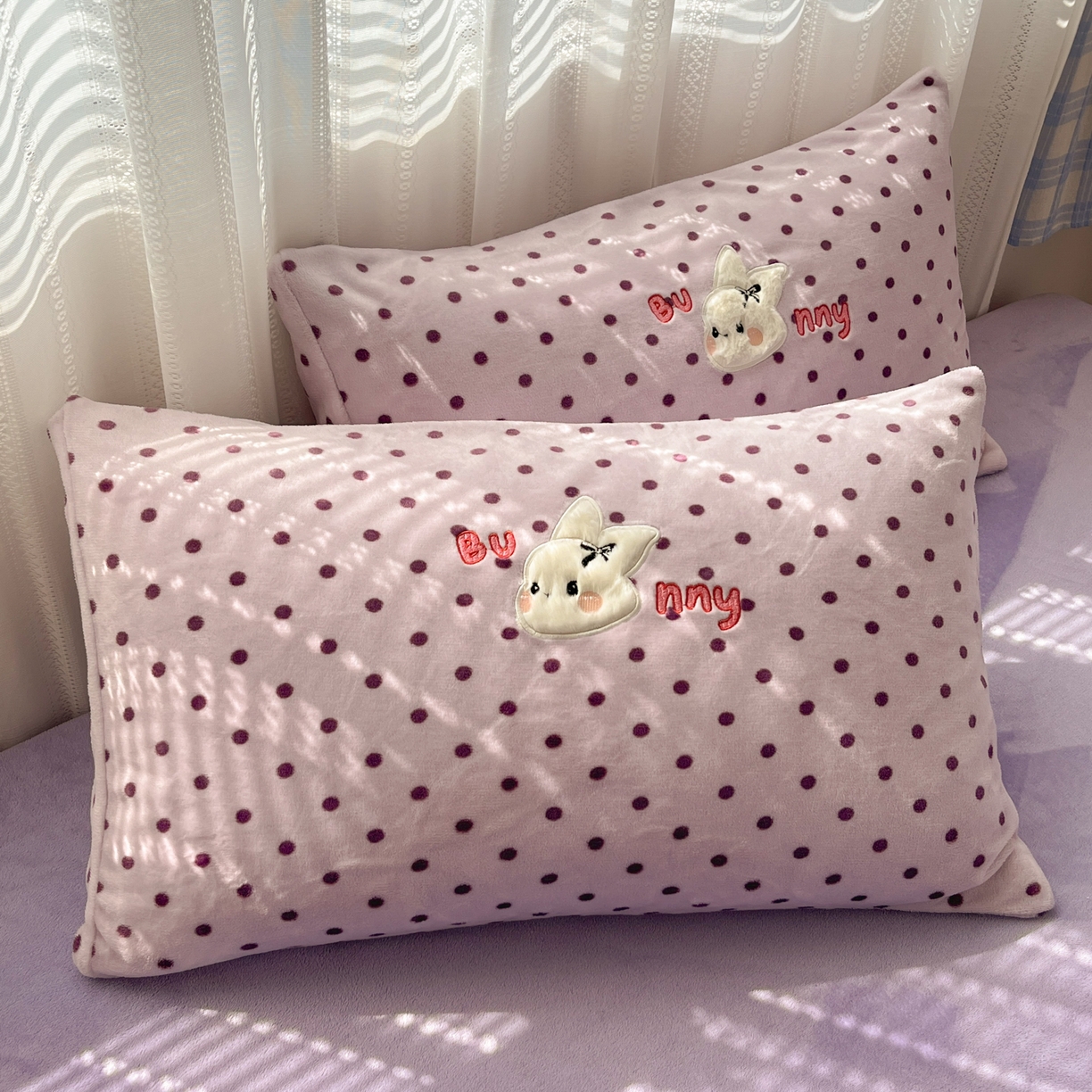 91家纺网 家纺一手货源 找家纺 红嘴企鹅 2025新款精致贴布绣牛奶绒四件套 Bunny兔-紫