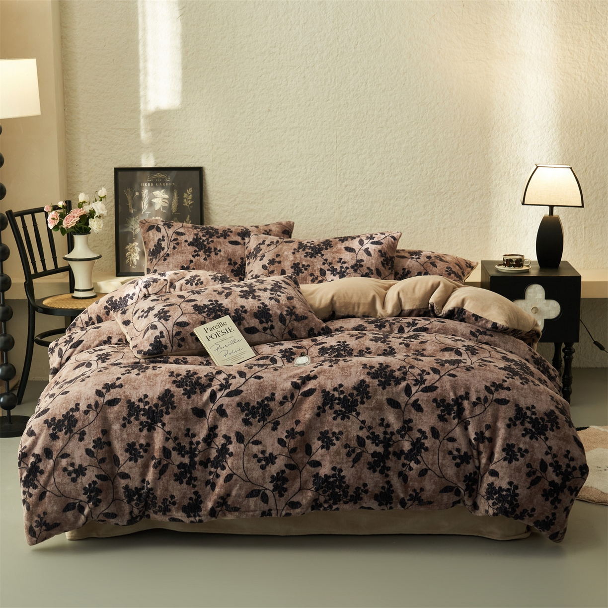 91家纺网 家纺一手货源 找家纺 （总）金鹰 2025新款A类数码印花牛奶绒四件套绒套件