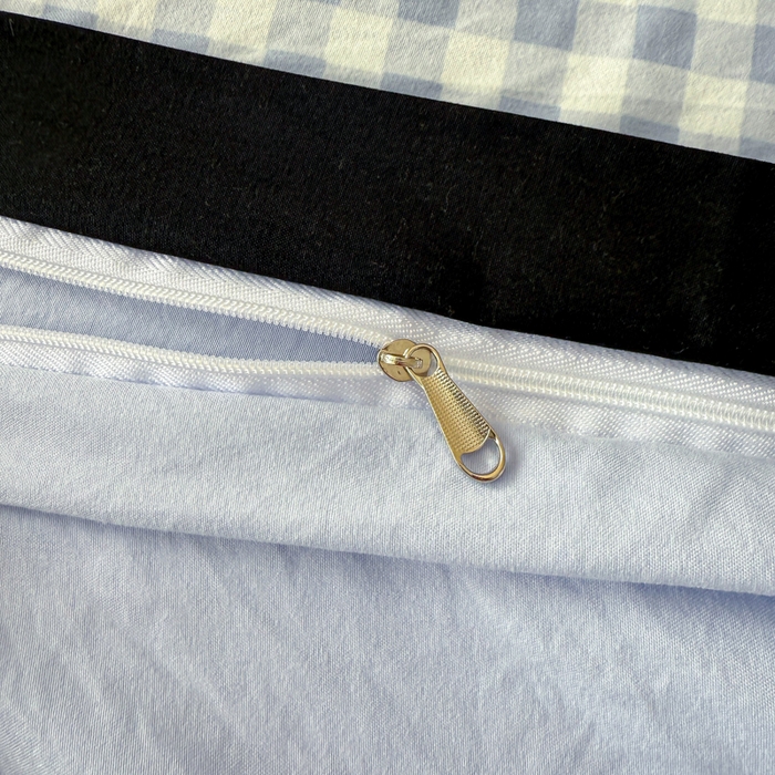 91家纺网 家纺一手货源 找家纺 米可2025新款水洗棉绣花花边款四件套 樱桃-蓝