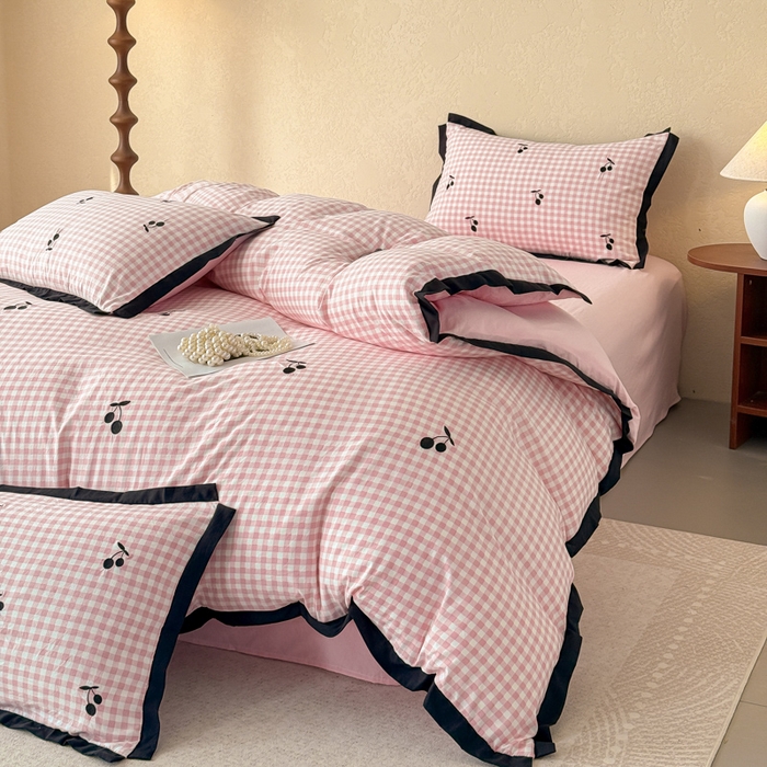 91家纺网 家纺一手货源 找家纺 （总）米可 2025新款水洗棉绣花花边款四件套