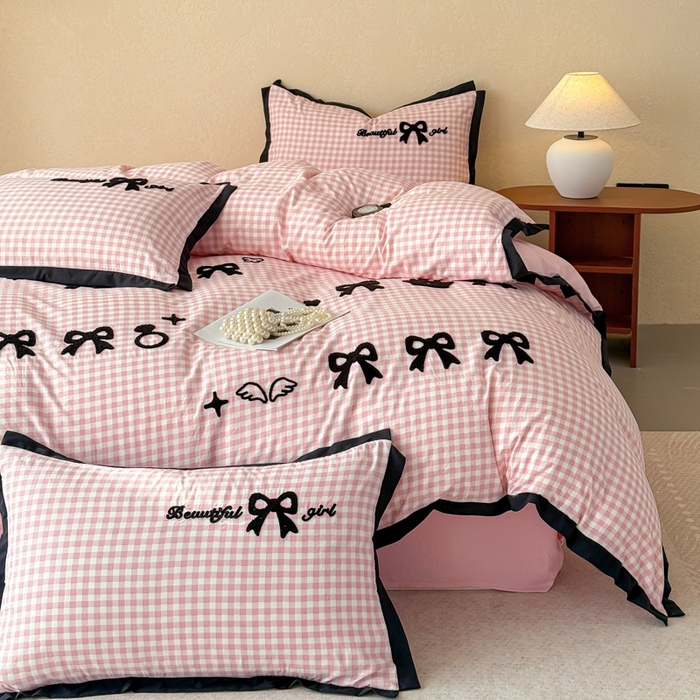 91家纺网 家纺一手货源 找家纺 米可 2025新款水洗棉绣花花边款四件套 蝴蝶结-粉