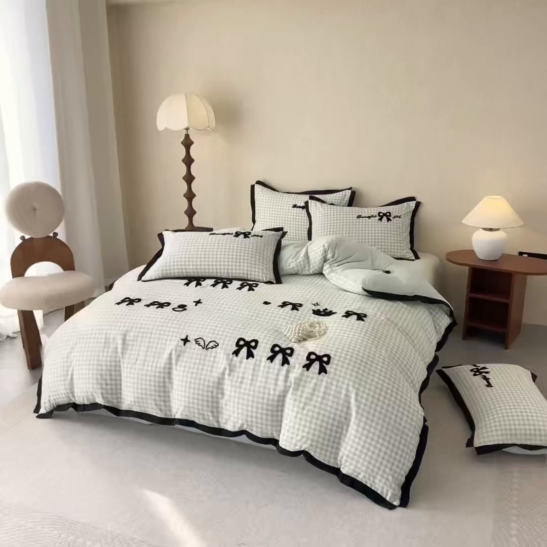 91家纺网 家纺一手货源 找家纺 米可 2025新款水洗棉绣花花边款四件套 蝴蝶结-绿