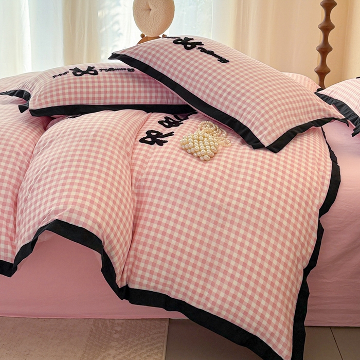 91家纺网 家纺一手货源 找家纺 米可 2025新款水洗棉绣花花边款四件套 蝴蝶结-粉