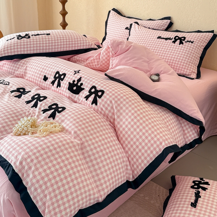 91家纺网 家纺一手货源 找家纺 米可 2025新款水洗棉绣花花边款四件套 蝴蝶结-粉