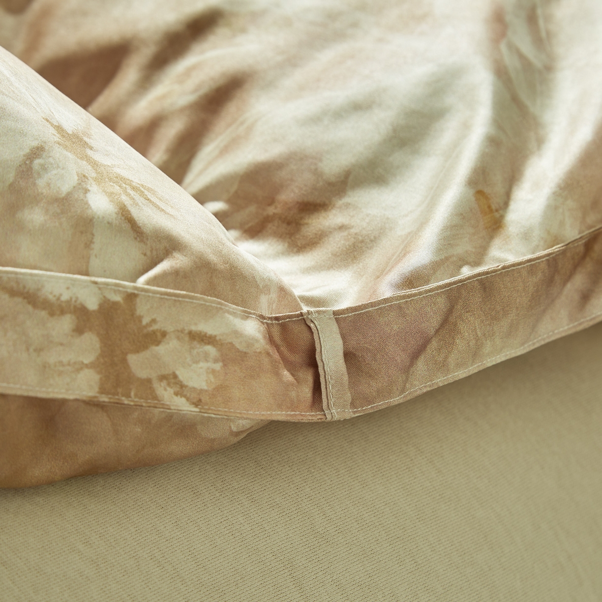 91家纺网 家纺一手货源 找家纺 暖羽屋羽绒馆 2025新款国标95白鸭绒被芯 羽绒被子鸭绒冬被春秋被双人2米被芯被子被芯 绚烂