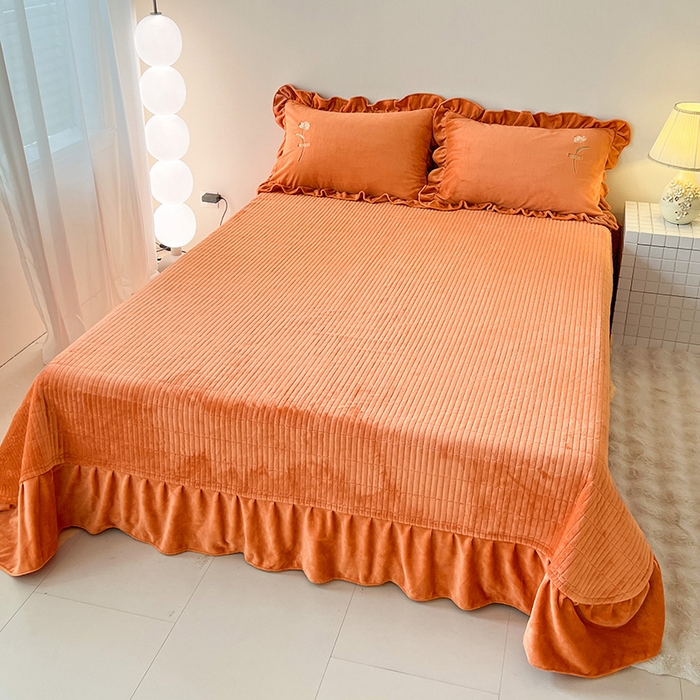 91家纺网 家纺一手货源 找家纺 梦莱斯 2025新款全消光床盖款牛奶绒刺绣四件套-山茶花 山茶花-橙