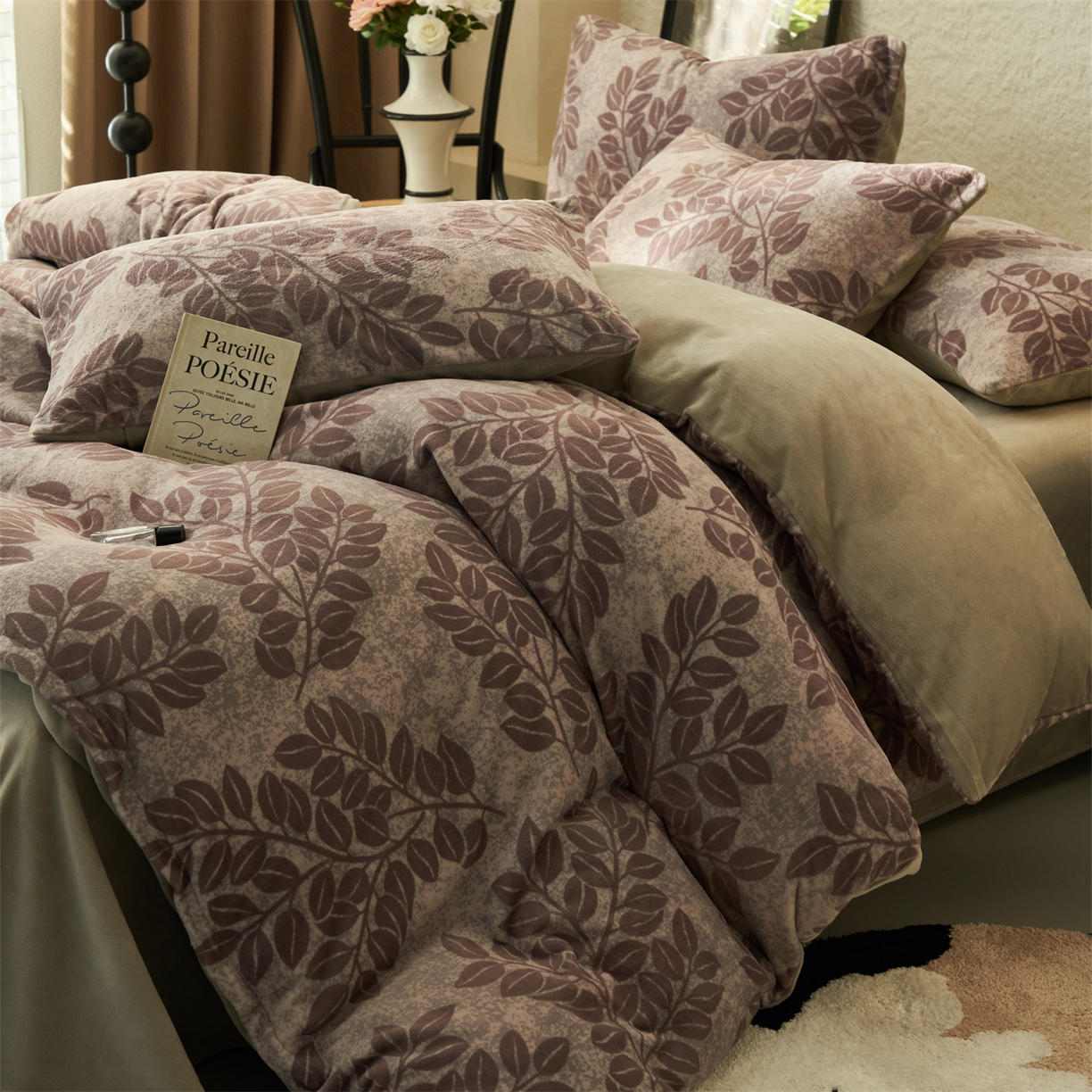 91家纺网 家纺一手货源 找家纺 金鹰 2025新款A类数码印花牛奶绒四件套绒套件 红尘客栈