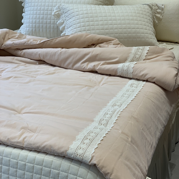 91家纺网 家纺一手货源 找家纺 汇庭 2025秋冬新款·棉本色春秋被系列 粉色