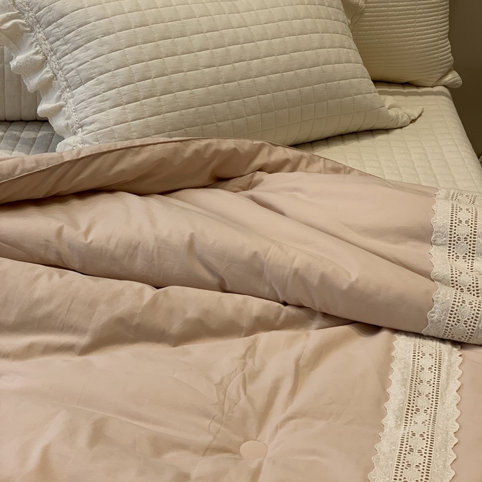 91家纺网 家纺一手货源 找家纺 汇庭 2025秋冬新款·棉本色春秋被系列 粉色