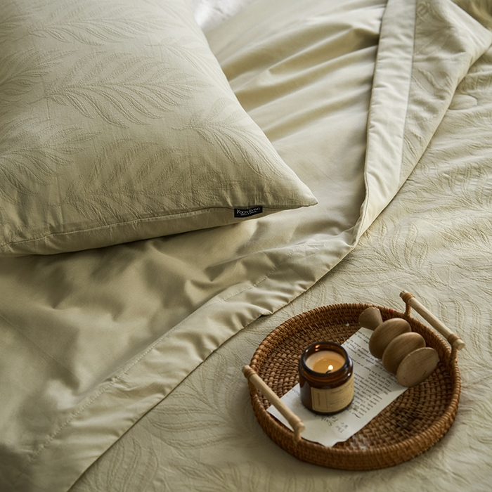 91家纺网 家纺一手货源 找家纺 宜代光年 2025新款60s水洗棉全棉提花夏被 叶之舞