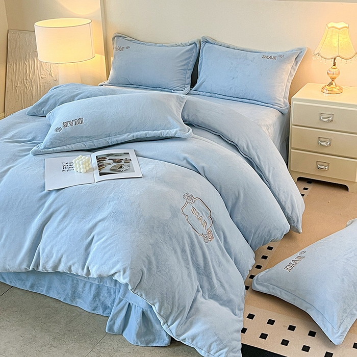 91家纺网 家纺一手货源 找家纺 （总）梦莱斯 2025全消光加厚牛奶绒四件套 - 山茶花系列