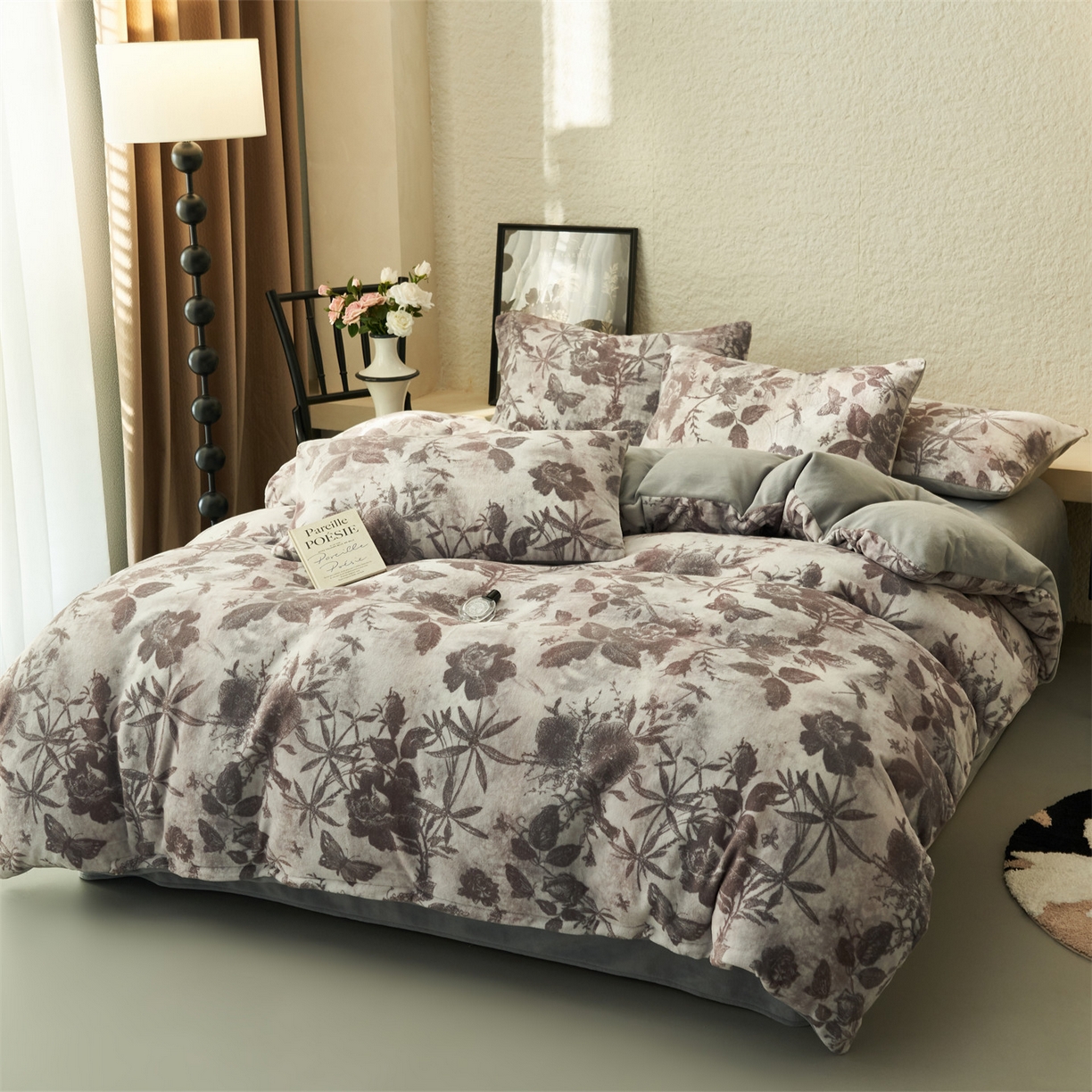 91家纺网 家纺一手货源 找家纺 金鹰 2025新款A类数码印花牛奶绒四件套绒套件 邂逅