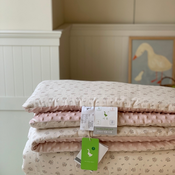 91家纺网 家纺一手货源 找家纺 汇庭 2025秋冬新款·糯米纱布双人豆豆被系列 春日粉