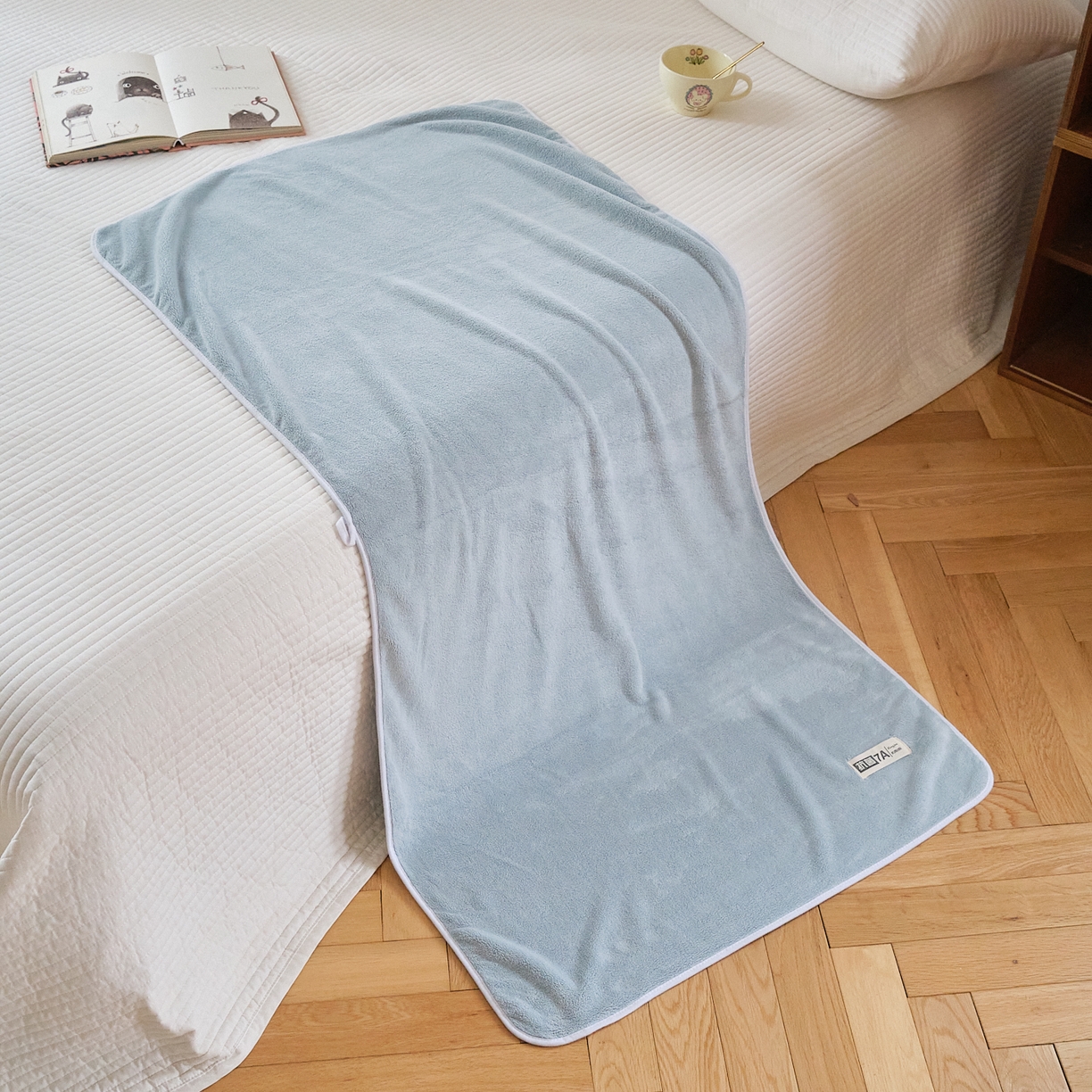 91家纺网 家纺一手货源 找家纺 沐瑟家纺 2025新款亲肤柔软珊瑚绒毛巾浴巾-抗菌系列 抗菌-天蓝 70*140cm浴巾/条