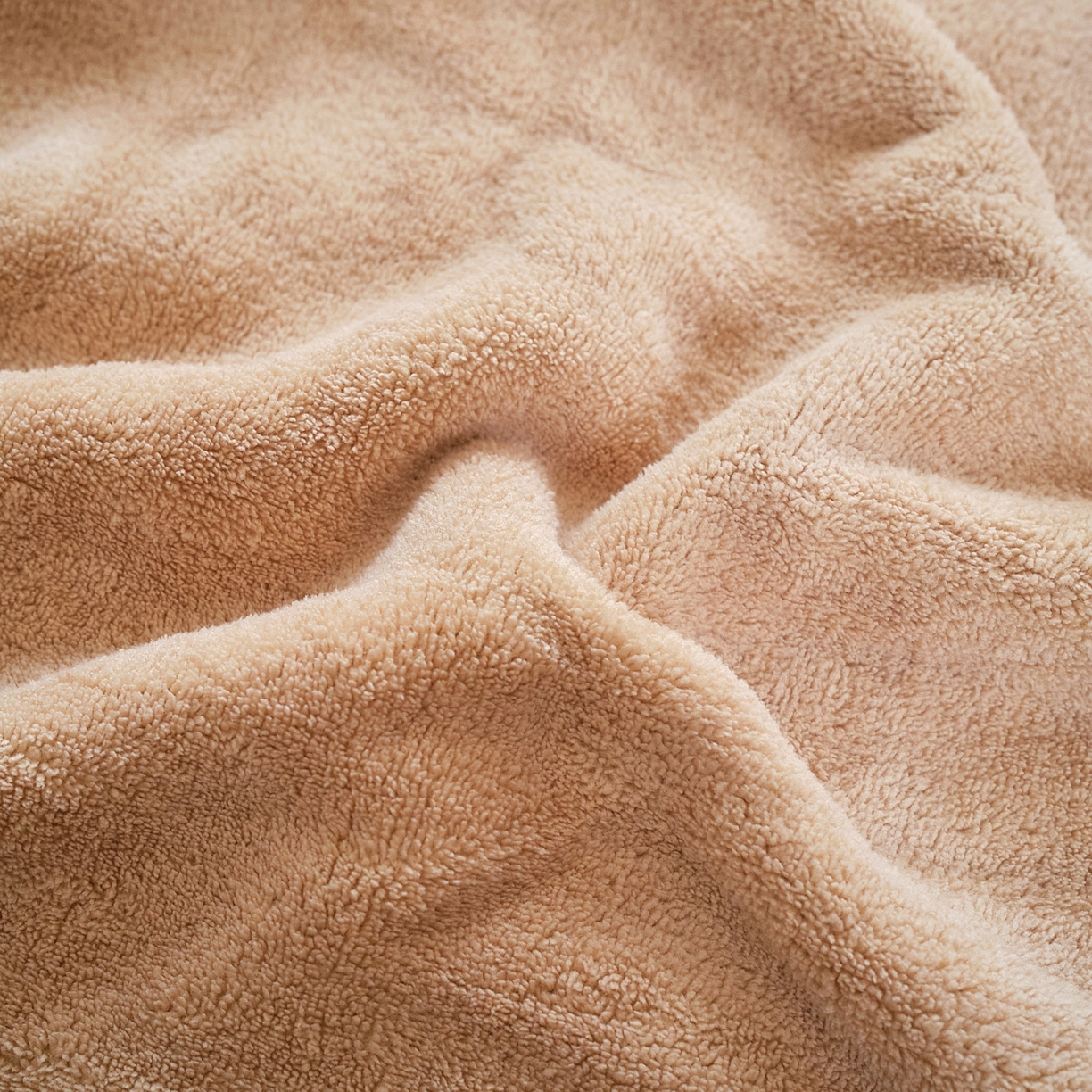 91家纺网 家纺一手货源 找家纺 沐瑟家纺 2025新款亲肤柔软珊瑚绒毛巾浴巾-抗菌系列 抗菌-卡其 70*140cm浴巾/条