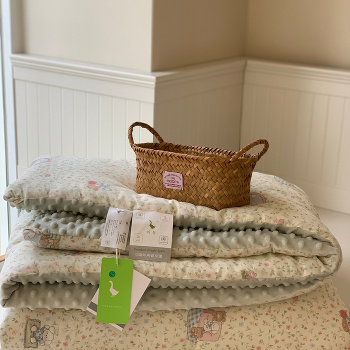 91家纺网 家纺一手货源 找家纺 汇庭 2025秋冬新款·糯米纱布双人豆豆被系列 青果乐园