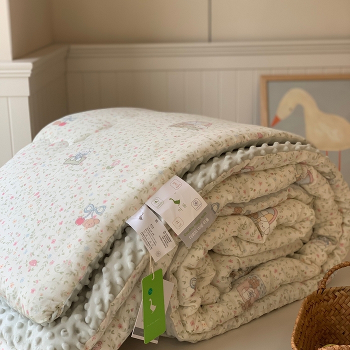 91家纺网 家纺一手货源 找家纺 汇庭 2025秋冬新款·糯米纱布双人豆豆被系列 青果乐园