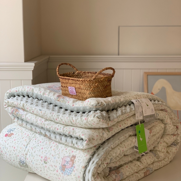 91家纺网 家纺一手货源 找家纺 汇庭 2025秋冬新款·糯米纱布双人豆豆被系列 青果乐园