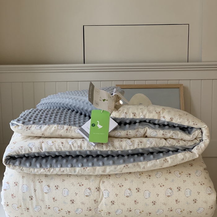 91家纺网 家纺一手货源 找家纺 汇庭 2025秋冬新款·糯米纱布双人豆豆被系列 小奶泡