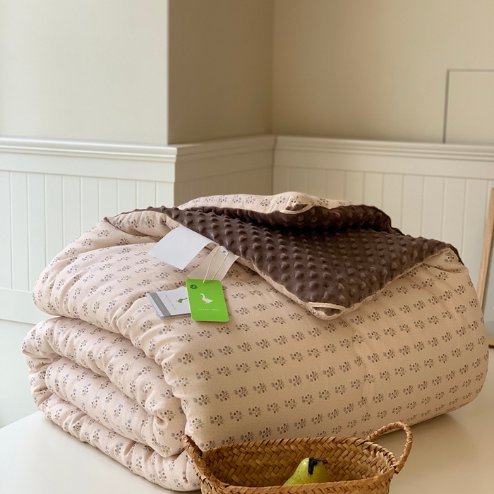 91家纺网 家纺一手货源 找家纺 汇庭 2025秋冬新款·糯米纱布双人豆豆被系列 伊娜