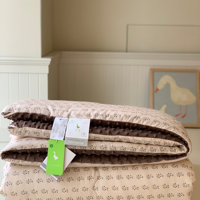 91家纺网 家纺一手货源 找家纺 汇庭 2025秋冬新款·糯米纱布双人豆豆被系列 伊娜