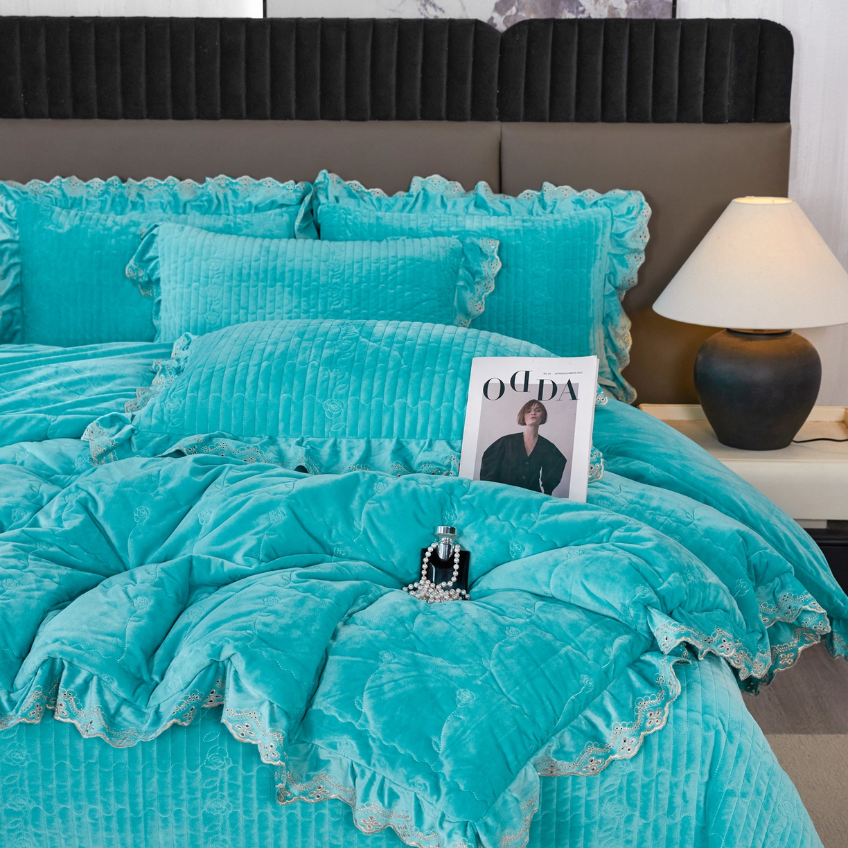 91家纺网 家纺一手货源 找家纺 青竹苑 2025新款婴儿绒宝宝绒玫瑰版床盖款四件套 慕达-青