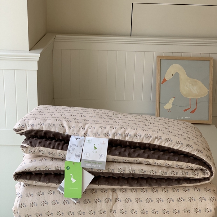 91家纺网 家纺一手货源 找家纺 汇庭 2025秋冬新款·糯米纱布双人豆豆被系列 伊娜