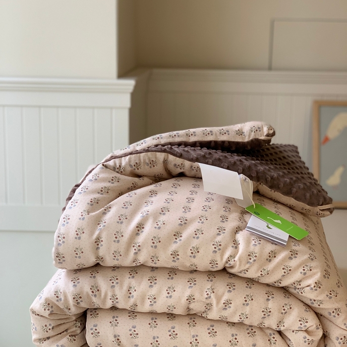 91家纺网 家纺一手货源 找家纺 汇庭 2025秋冬新款·糯米纱布双人豆豆被系列 伊娜