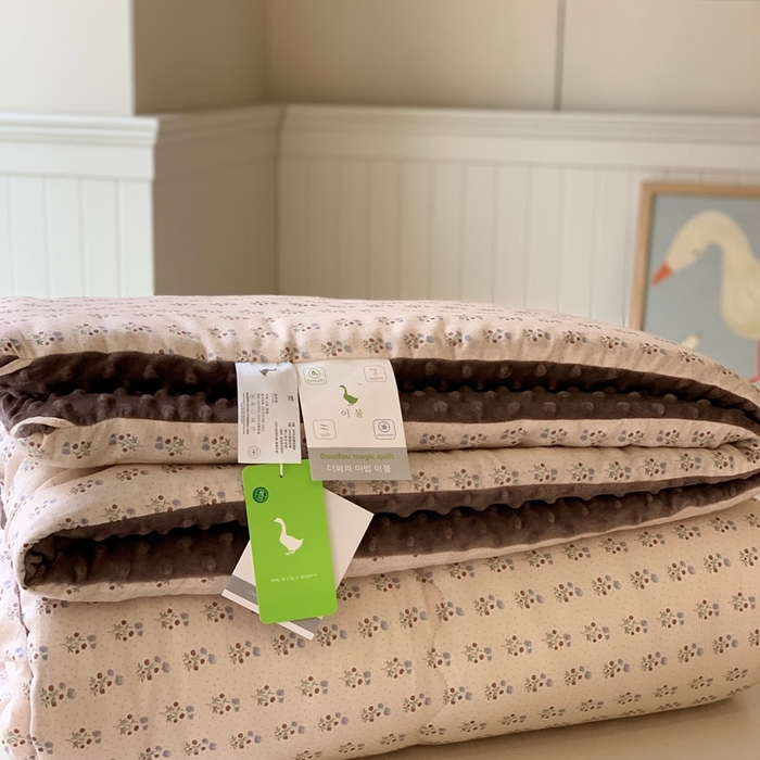 91家纺网 家纺一手货源 找家纺 汇庭 2025秋冬新款·糯米纱布双人豆豆被系列 伊娜