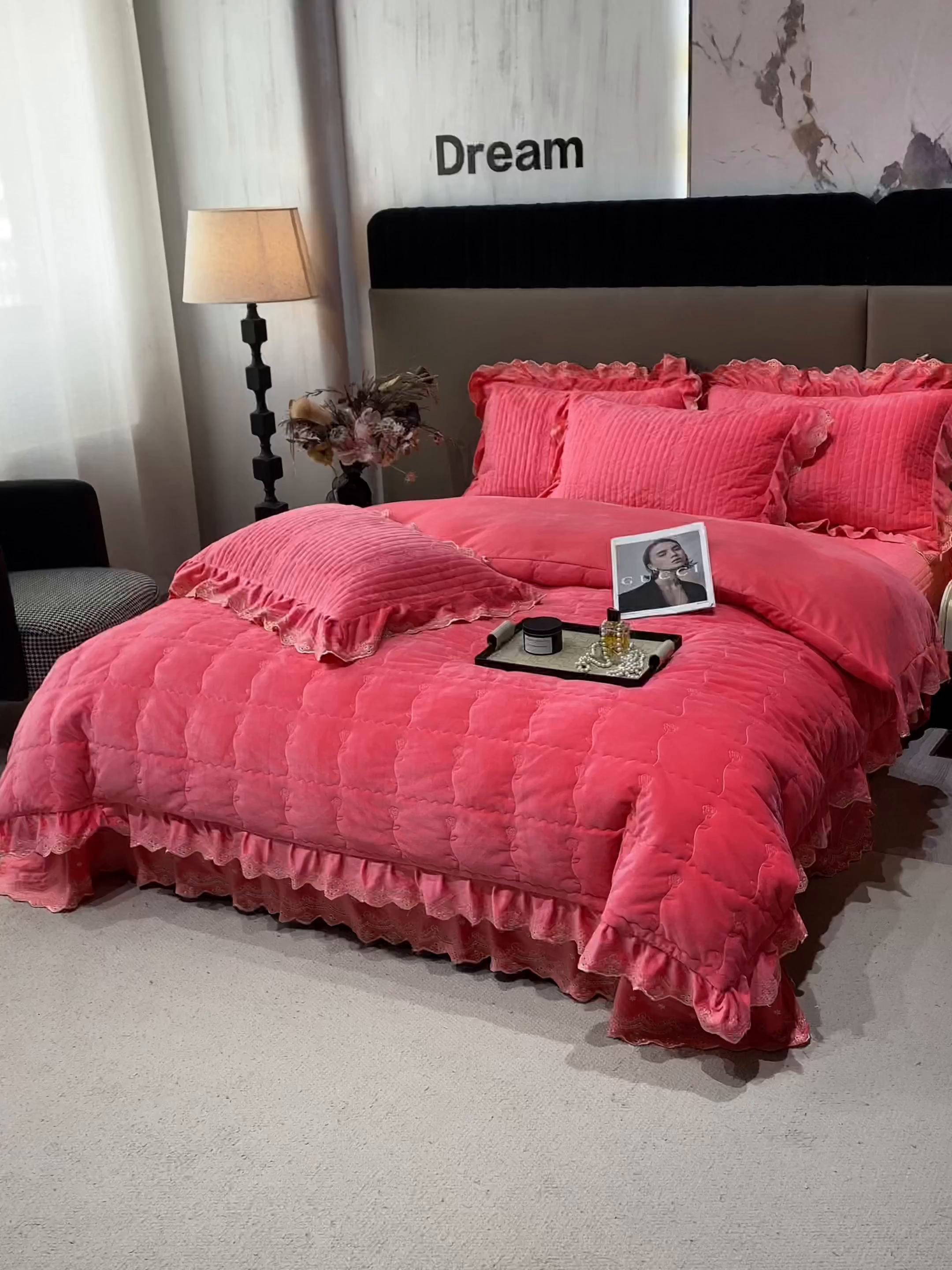 91家纺网 家纺一手货源 找家纺 青竹苑 2025新款婴儿绒宝宝绒玫瑰版床盖款四件套 慕达-深粉