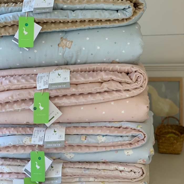 91家纺网 家纺一手货源 找家纺 汇庭 2025秋冬新款·糯米纱布双人豆豆被系列 组合图仅供参考