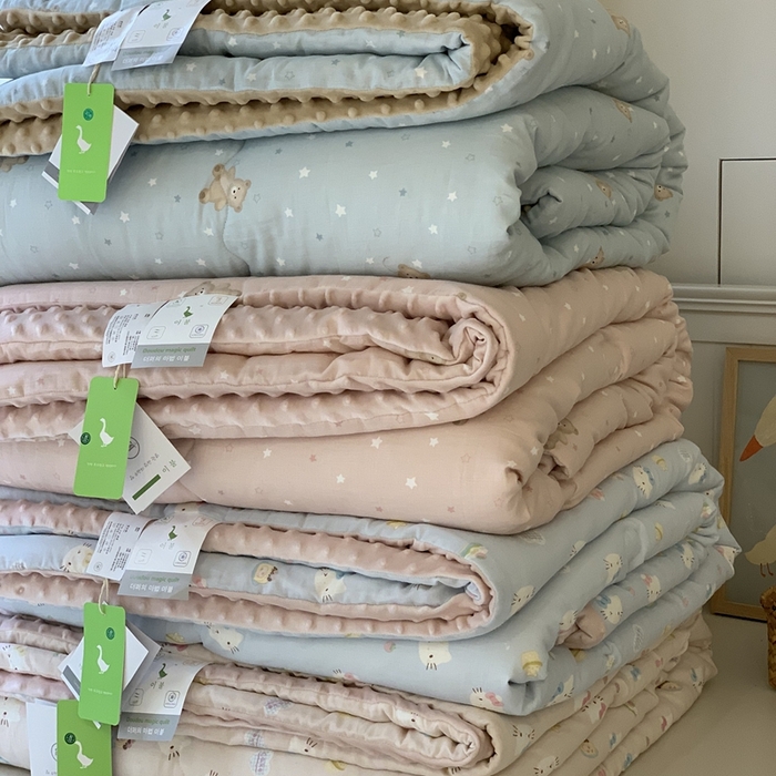 91家纺网 家纺一手货源 找家纺 汇庭 2025秋冬新款·糯米纱布双人豆豆被系列 组合图仅供参考