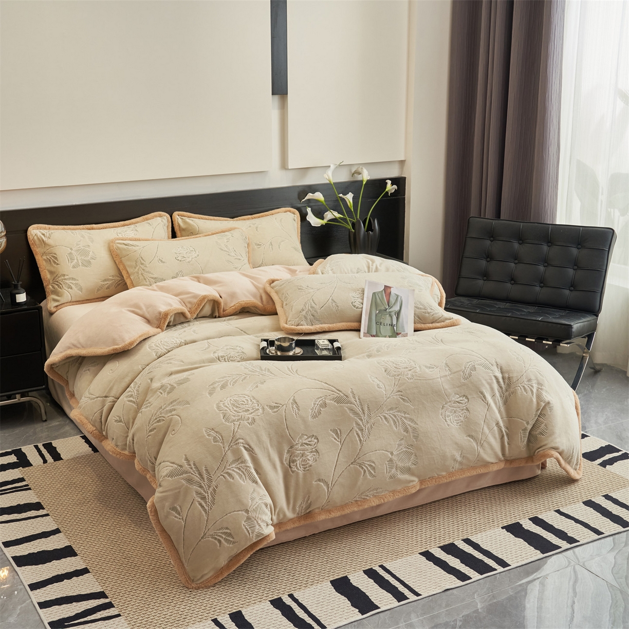 91家纺网 家纺一手货源 找家纺 金鹰 2025新款A类雕花牛奶绒烂花兔毛包边四件套 玫瑰物语