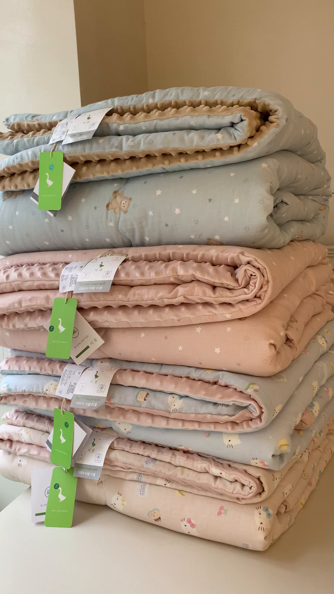 91家纺网 家纺一手货源 找家纺 汇庭 2025秋冬新款·糯米纱布双人豆豆被系列 组合图仅供参考