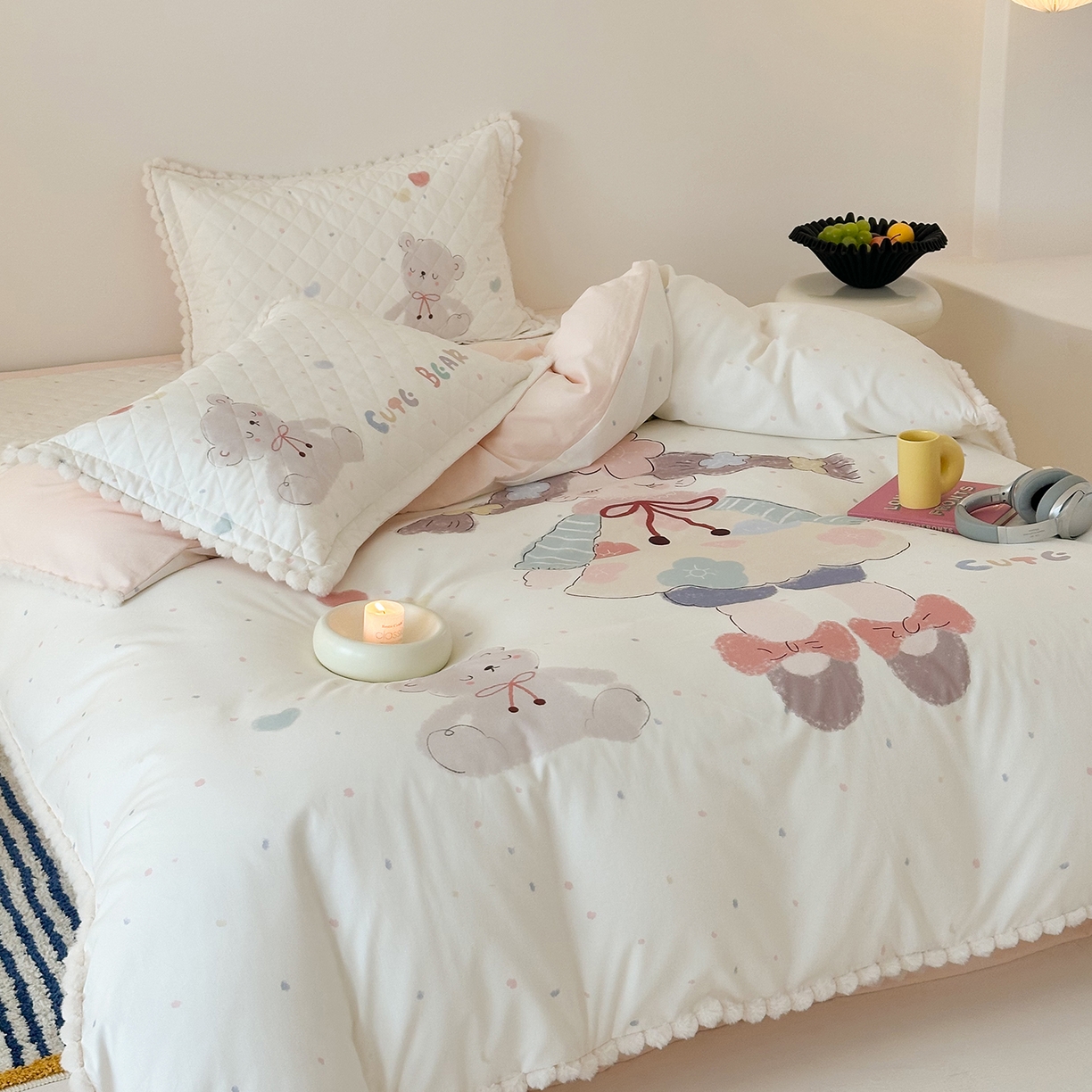 91家纺网 家纺一手货源 找家纺 漫调家纺 2025新款全棉磨毛大版卡通床盖套件 小公主